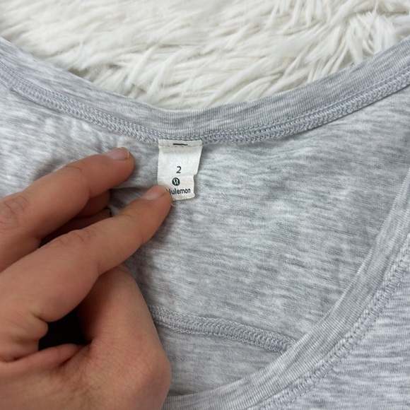 Lululemon Tie & Go Tank Mini Stripe Heathered Medium Grey Angel Wing - Picture 3 of 7